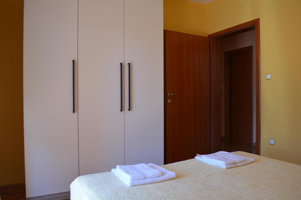 Apartments Neda Kampor Exterior photo